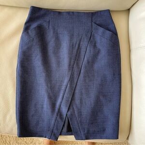 NWOT Loft pencil skirt size 00P